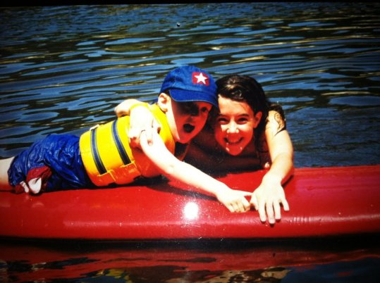 378322_4270958297790_1933046318_n